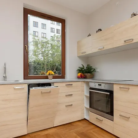 Bobrowiecka By Renters